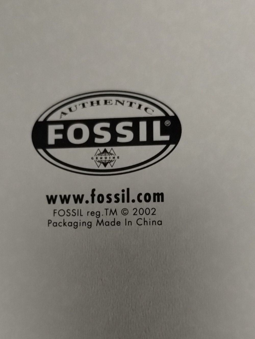 Fossil Brown Leather Trifold Wallet with Keychain Tag NWT Colorado Tin Extra Cap - Picture 11 of 11